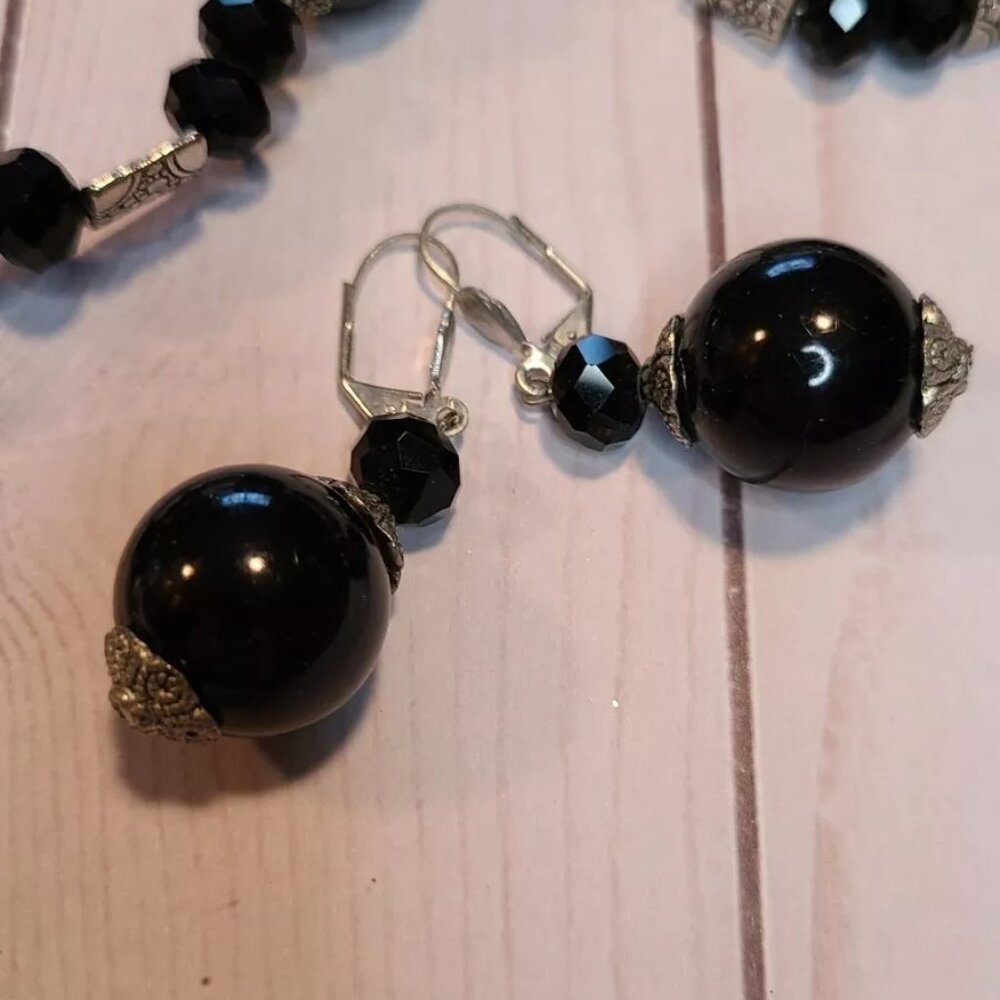 Black beaded necklace, bracelet earrings chunky bead silver tone jewelry n3 - Picture 3 of 3